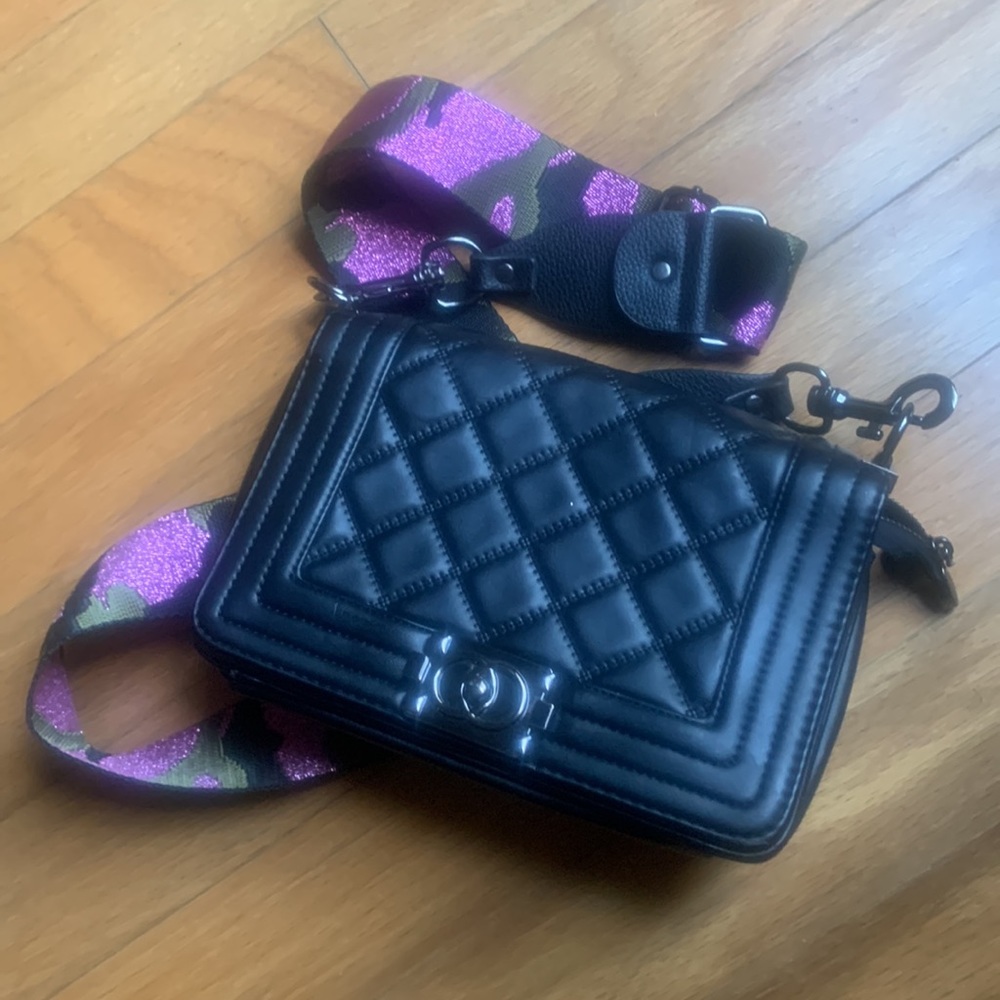 Unbranded- Gorgeous quilted vegan purse w/ pink and green guitar strap